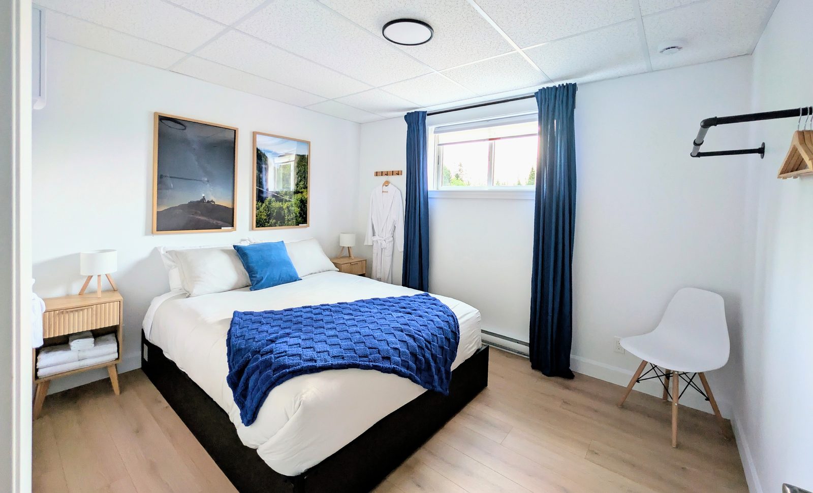 Chambre 2 — lit queen