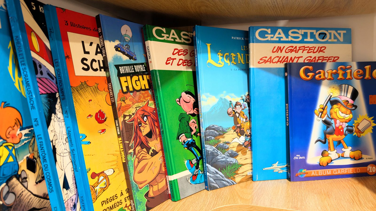 Coin pour les petits — jeux et bibliothèque